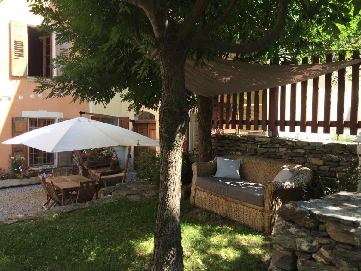 Le Val D'Ailleurs Bed & Breakfast Жозие Екстериор снимка