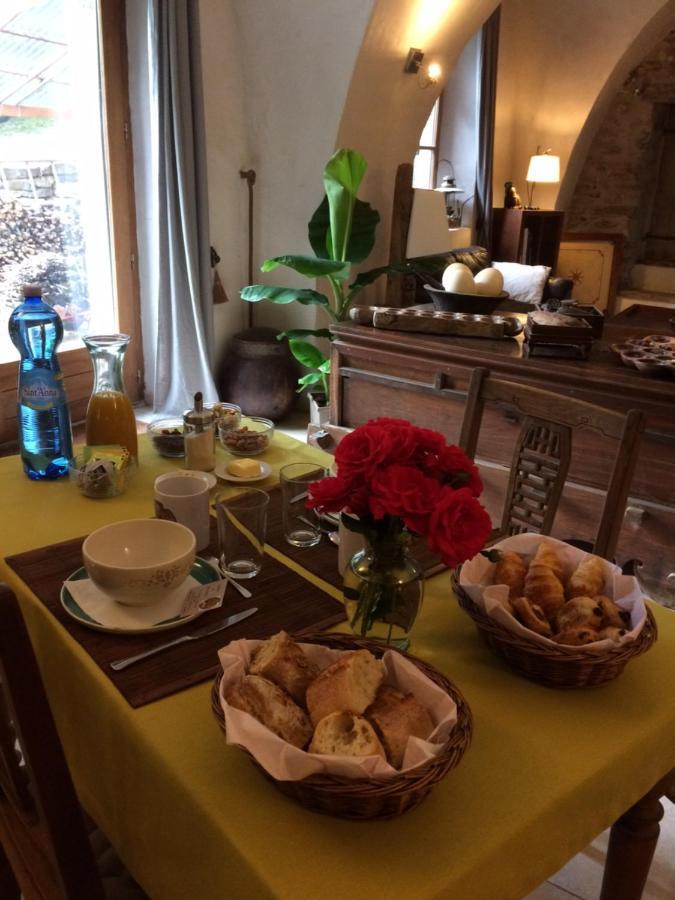 Le Val D'Ailleurs Bed & Breakfast Жозие Екстериор снимка