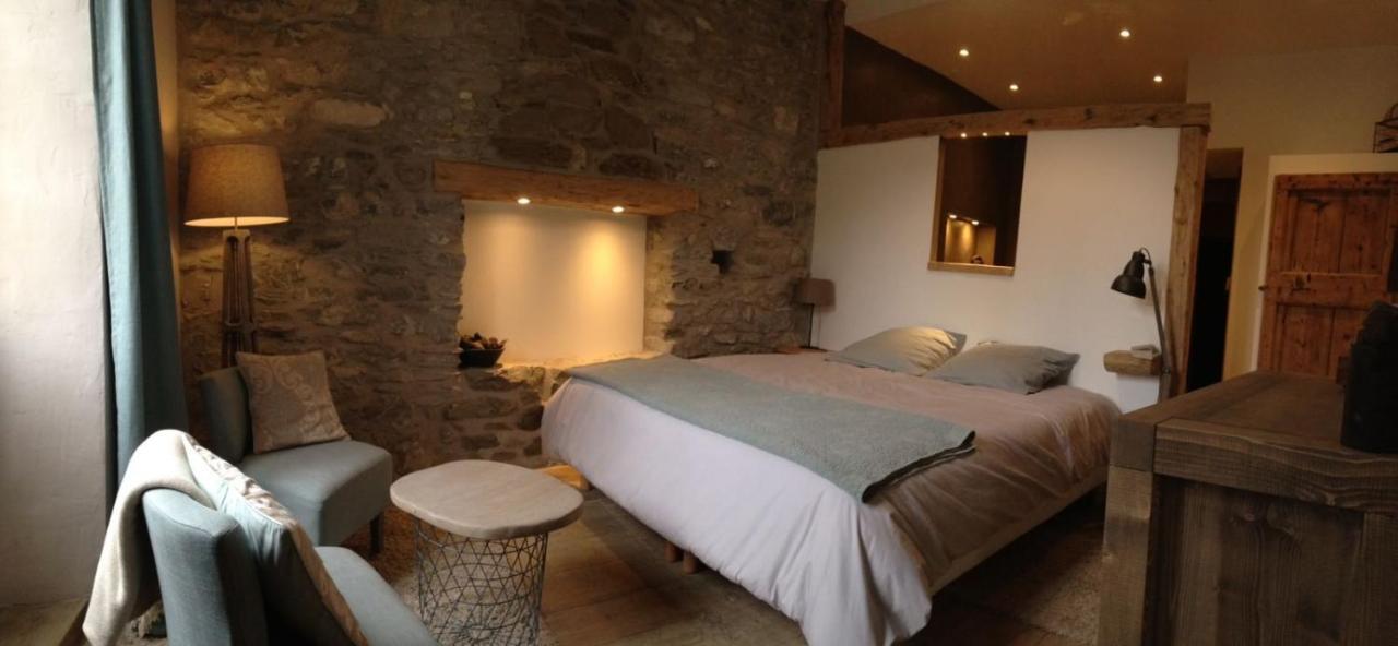 Le Val D'Ailleurs Bed & Breakfast Жозие Екстериор снимка